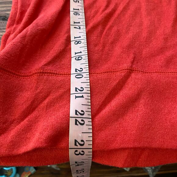 Sunday in Brooklyn Coral Lightweight Turtleneck Sweater Size Small - Picture 6 of 8